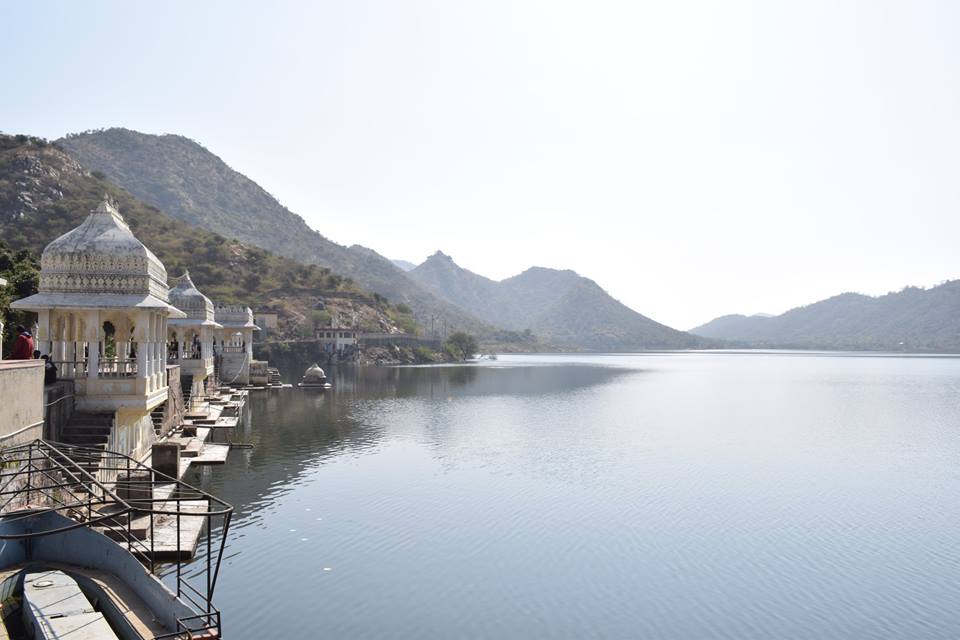 pre wedding at badi lake udaipur