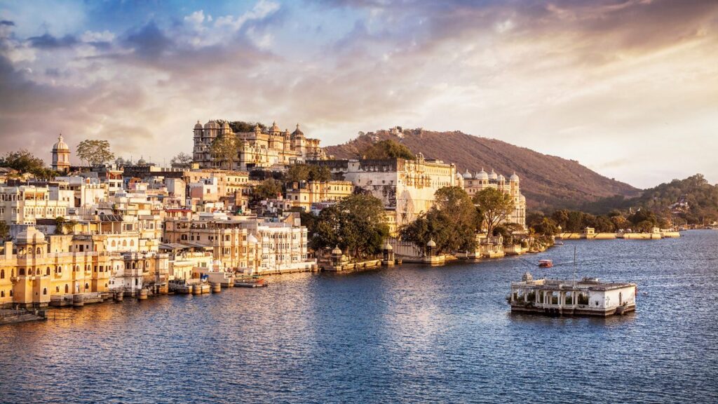 pre wedding shoot locations in Udaipur